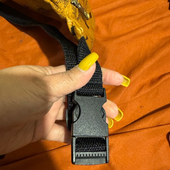 MCM Yellow Logo Belt Bag - Picture 6 of 8